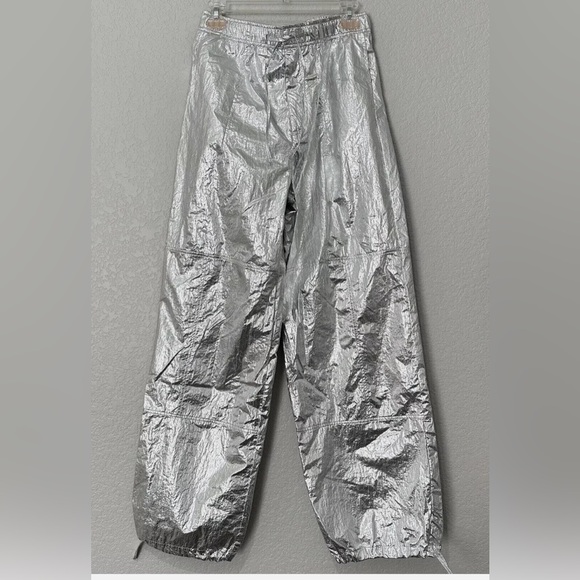 ZARA Shiny Metallic Silver Parachute Mid Rise Pants size small - Picture 4 of 13